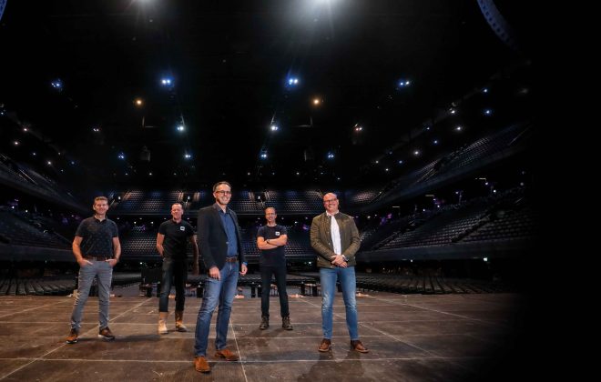 Warmtebouw50jaar_ZiggoDome-WarmtebouwBoek_WEB2
